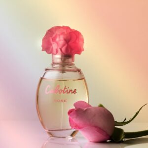 perfume, fragrance, rose, perfume bottle, still life, decorative, bottle, aroma, gift, odor, rose flower, spray, fragrant, flacon